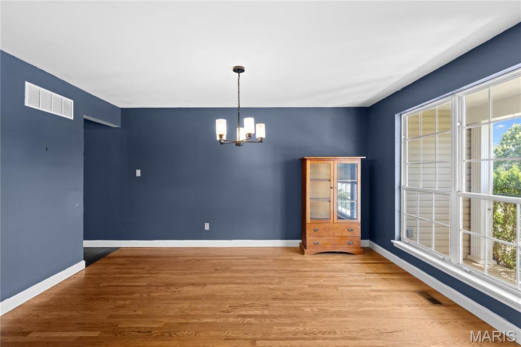 5th image of 7385 Little Oaks Dr, O Fallon, MO 63368 | MLS# MIS26044810