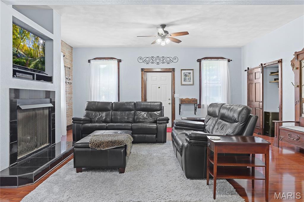 3rd image of 312 E Madison St, Millstadt, IL 62260 | MLS# MIS26044814