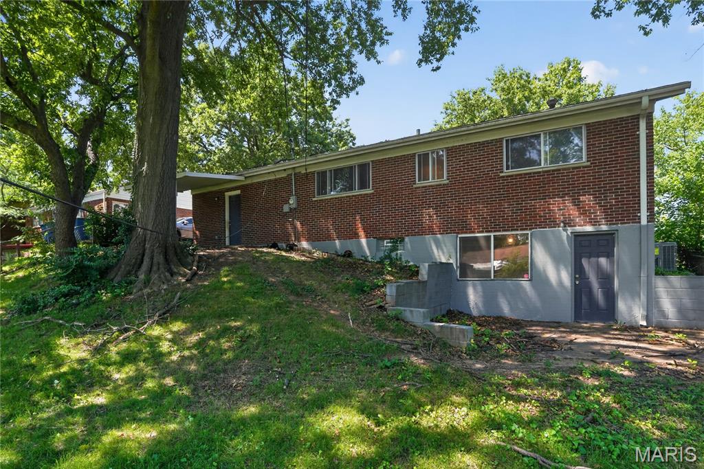 20th image of 1758 Dowd Dr, Saint Louis, MO 63136 | MLS# MIS26044826