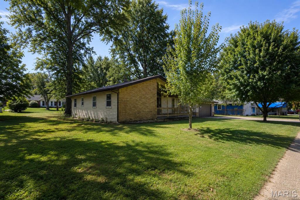 Homes for sale in Mountain Grove, MO | 908 M- 10Th St, Mountain Grove, MO 65711 | MLS# MIS26044880
