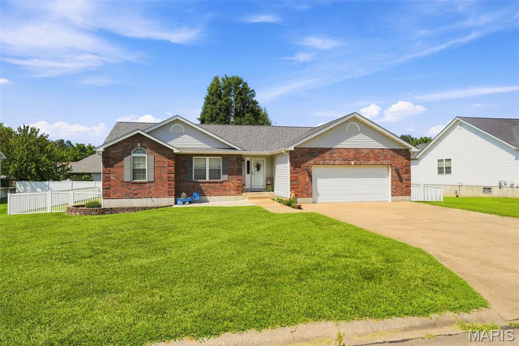 2nd image of 507 Cobblestone Ct, Farmington, MO 63640 | MLS# MIS26044957