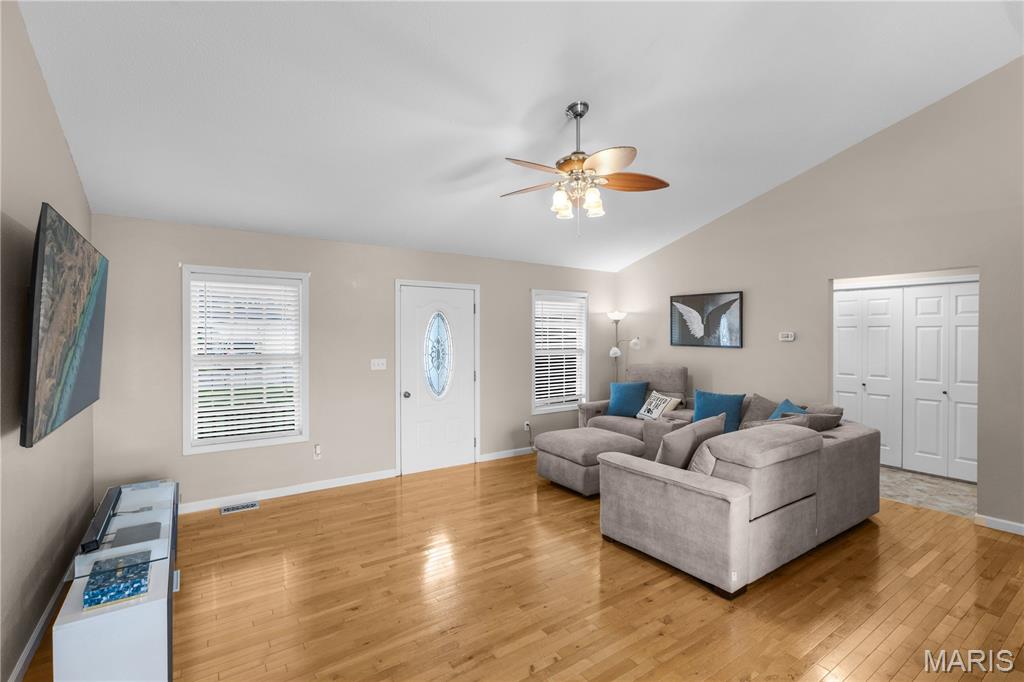 4th image of 385 Spring Hill Rd, Jackson, MO 63755 | MLS# MIS26045065