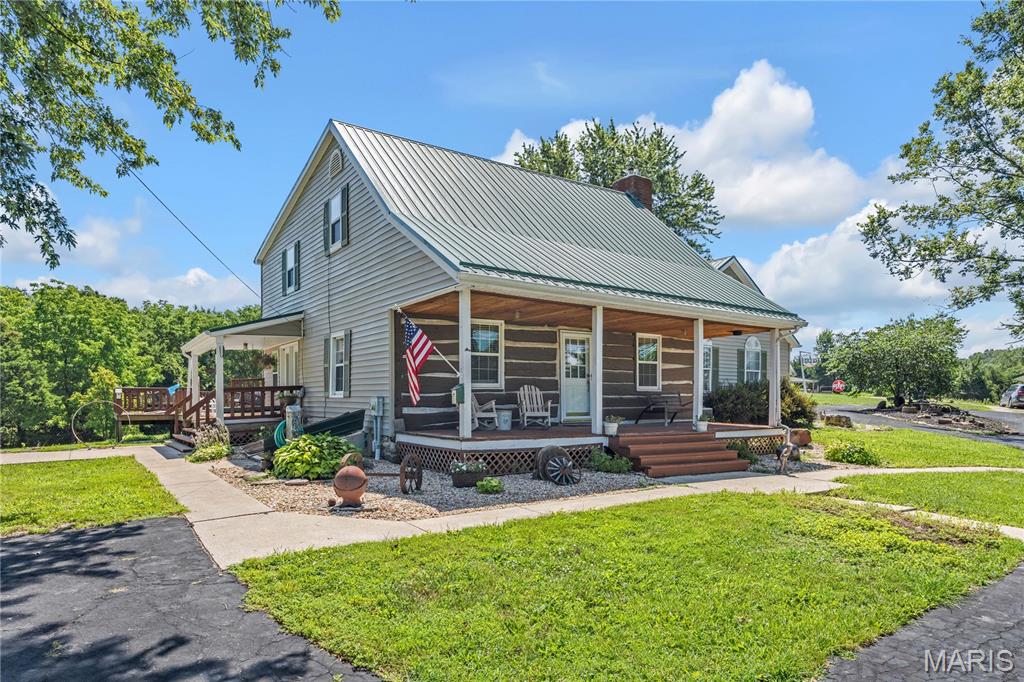 Homes for sale in Hermann, MO | 2302 Berkemeyer Rd, Hermann, MO 65041 | MLS# MIS26045113
