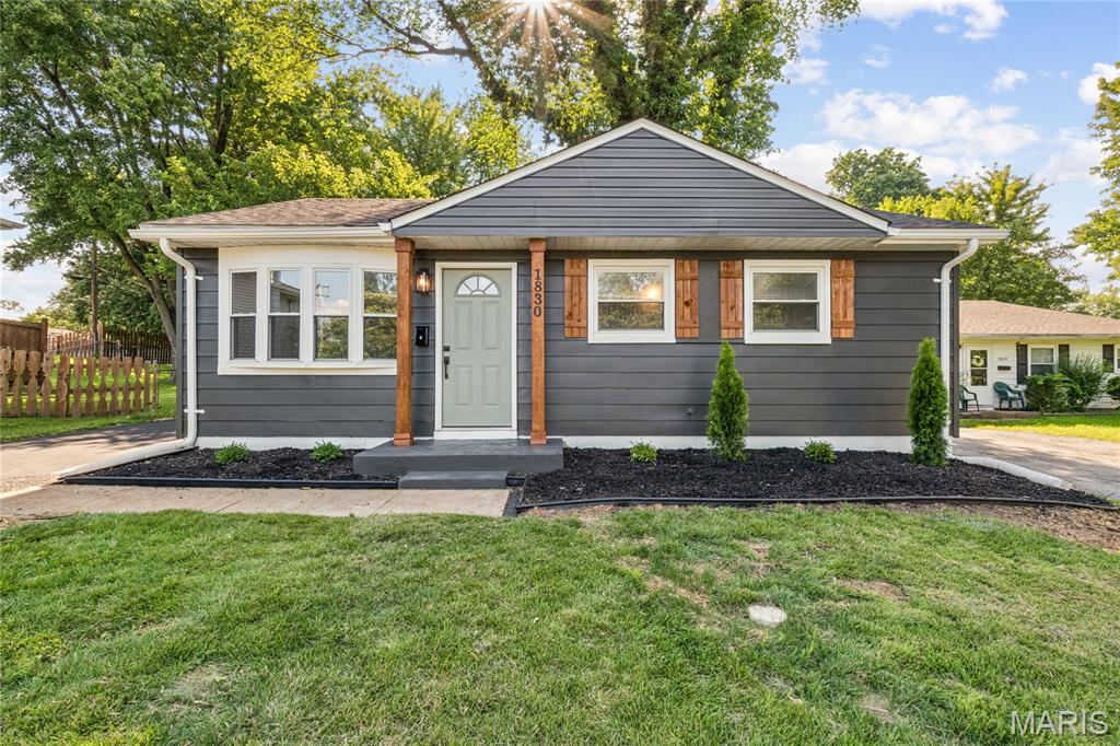 1st image of 1830 Washington St, Florissant, MO 63033 | MLS# MIS26045151