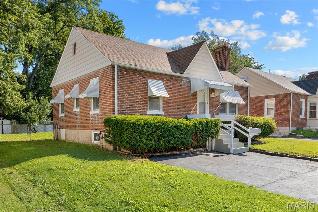 2nd image of 9533 Muriel Ave, Overland, MO 63114 | MLS# MIS26045174