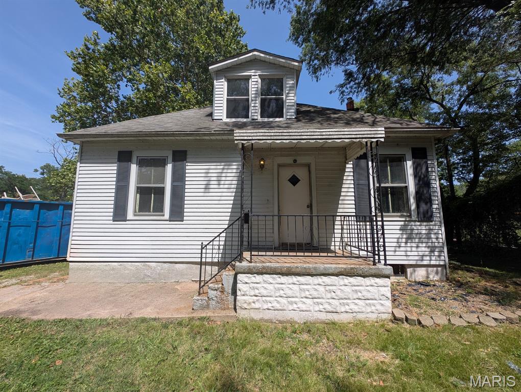 1st image of 612 S 6th St, Belleville, IL 62220 | MLS# MIS26045180