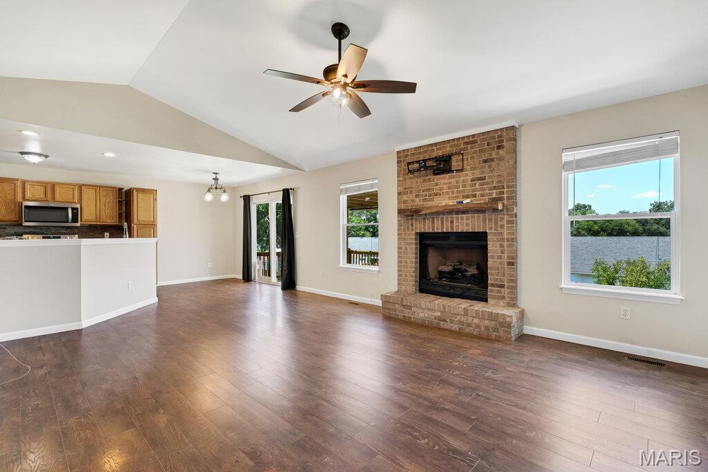 Homes for sale in Warrenton, MO | 907 Sherwood Dr, Warrenton, MO 63383 | MLS# MIS26045196