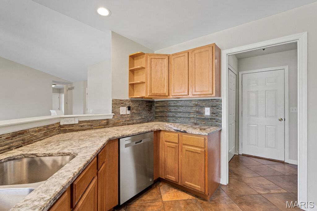 Homes for sale in Warrenton, MO | 907 Sherwood Dr, Warrenton, MO 63383 | MLS# MIS26045196