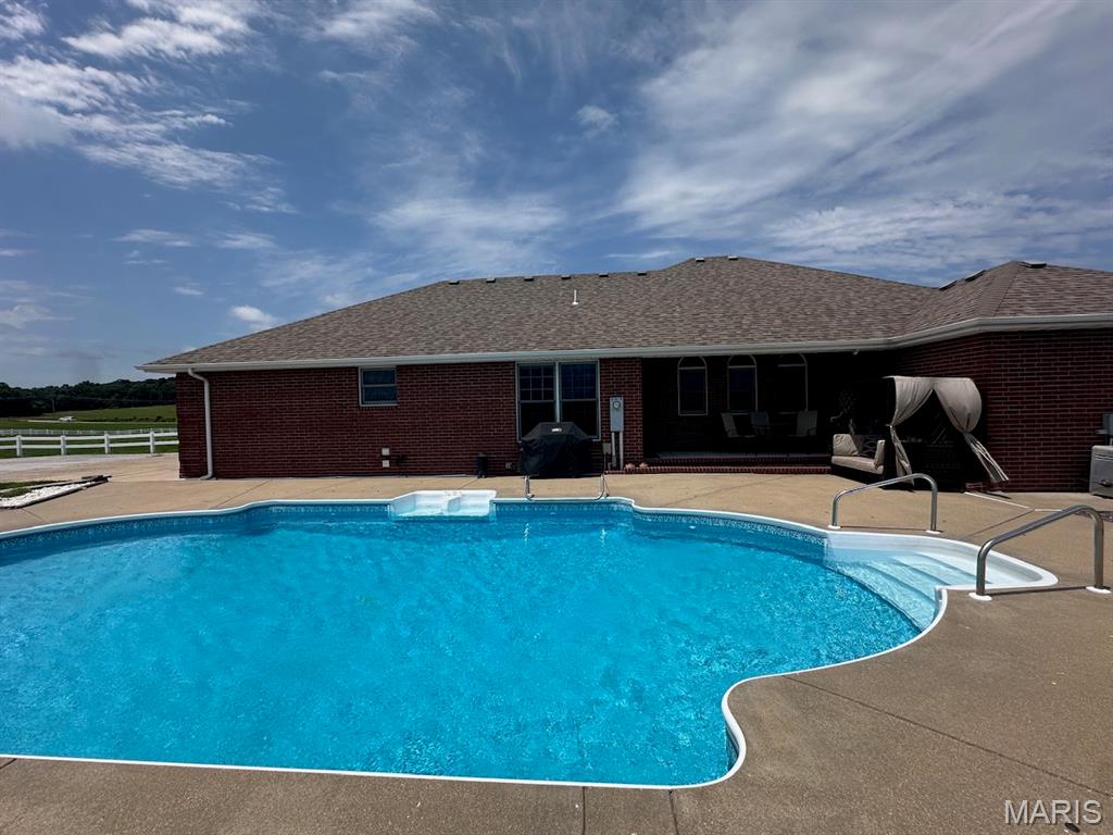 3rd image of 21880 Hwy B 2, Lebanon, MO 65536 | MLS# MIS26045235