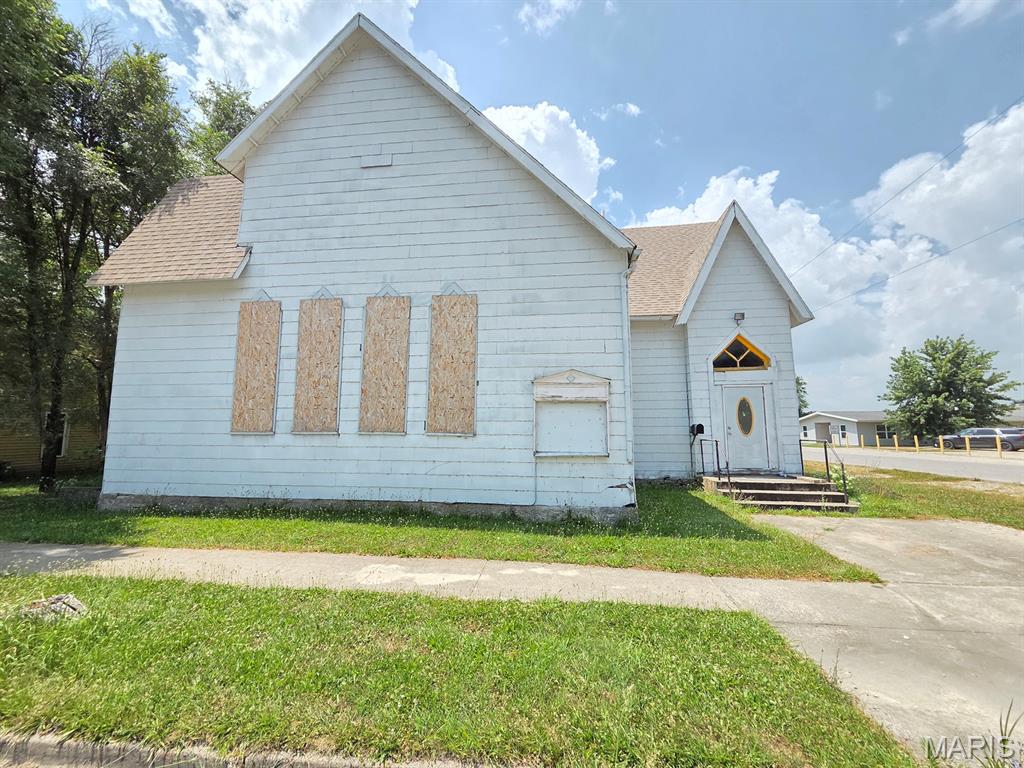 1st image of 266 N Jefferson St, Kahoka, MO 63445 | MLS# MIS26045236