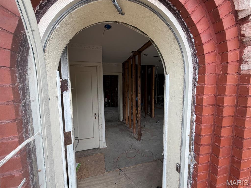 3rd image of 5207 Weber Rd, Affton, MO 63123 | MLS# MIS26045278