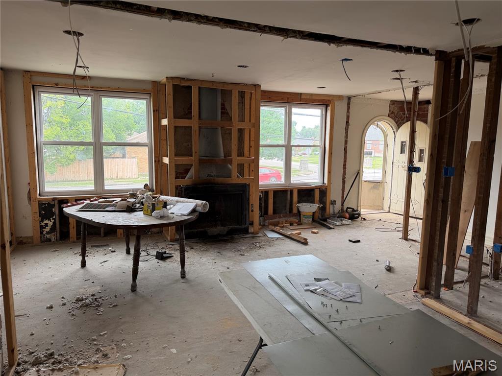 4th image of 5207 Weber Rd, Affton, MO 63123 | MLS# MIS26045278
