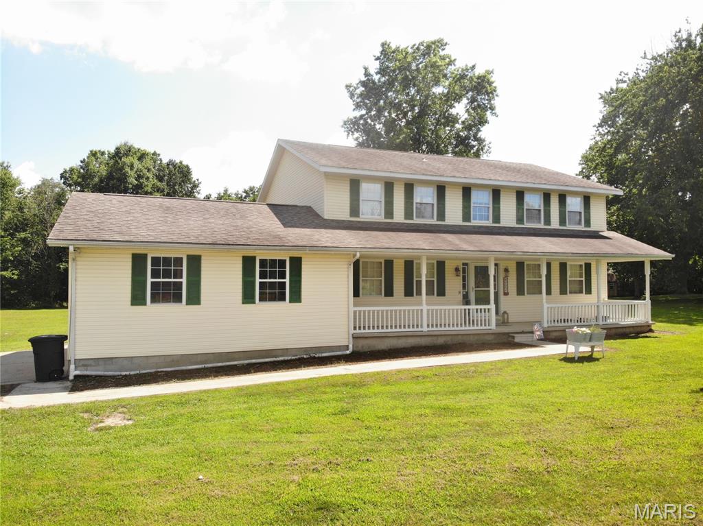 Homes for sale in Salem, IL | 4992 Cross Rd, Salem, IL 62881 | MLS# MIS26045310