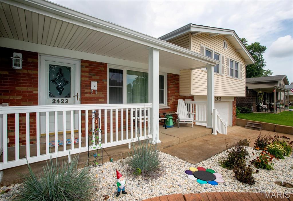 3rd image of 2423 Chaucer Ave, Overland, MO 63114 | MLS# MIS26045320