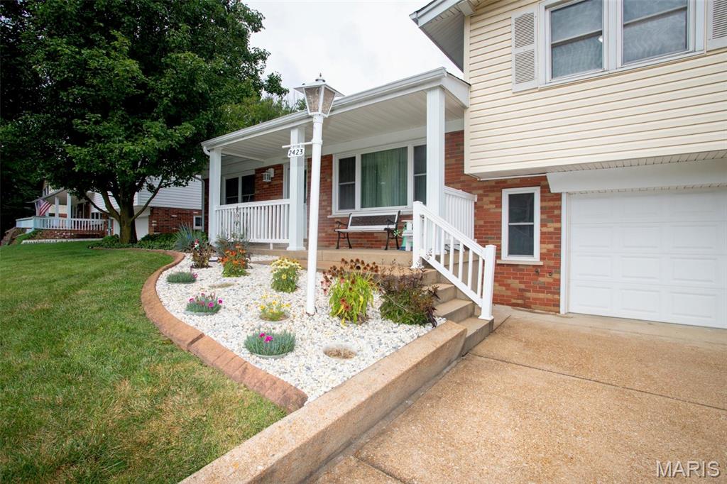 2nd image of 2423 Chaucer Ave, Overland, MO 63114 | MLS# MIS26045320