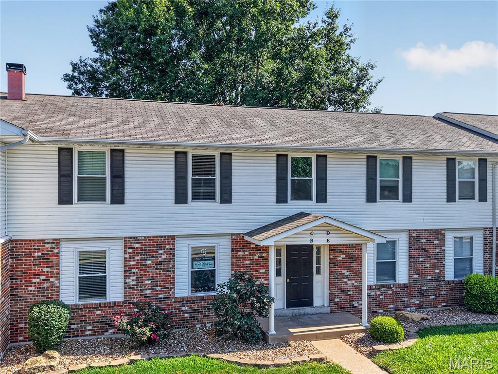 3rd image of 2200 Willott Rd #B, St Peters, MO 63376 | MLS# MIS26045323