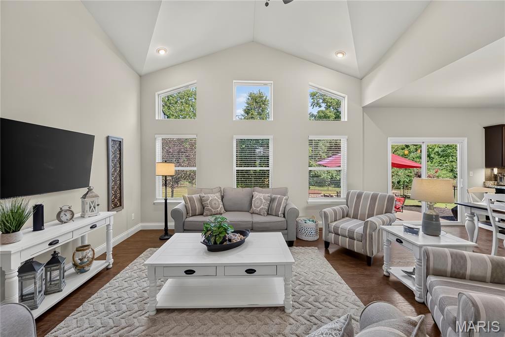 3rd image of 1809 Barclay Trail Dr, Wentzville, MO 63385 | MLS# MIS26045329