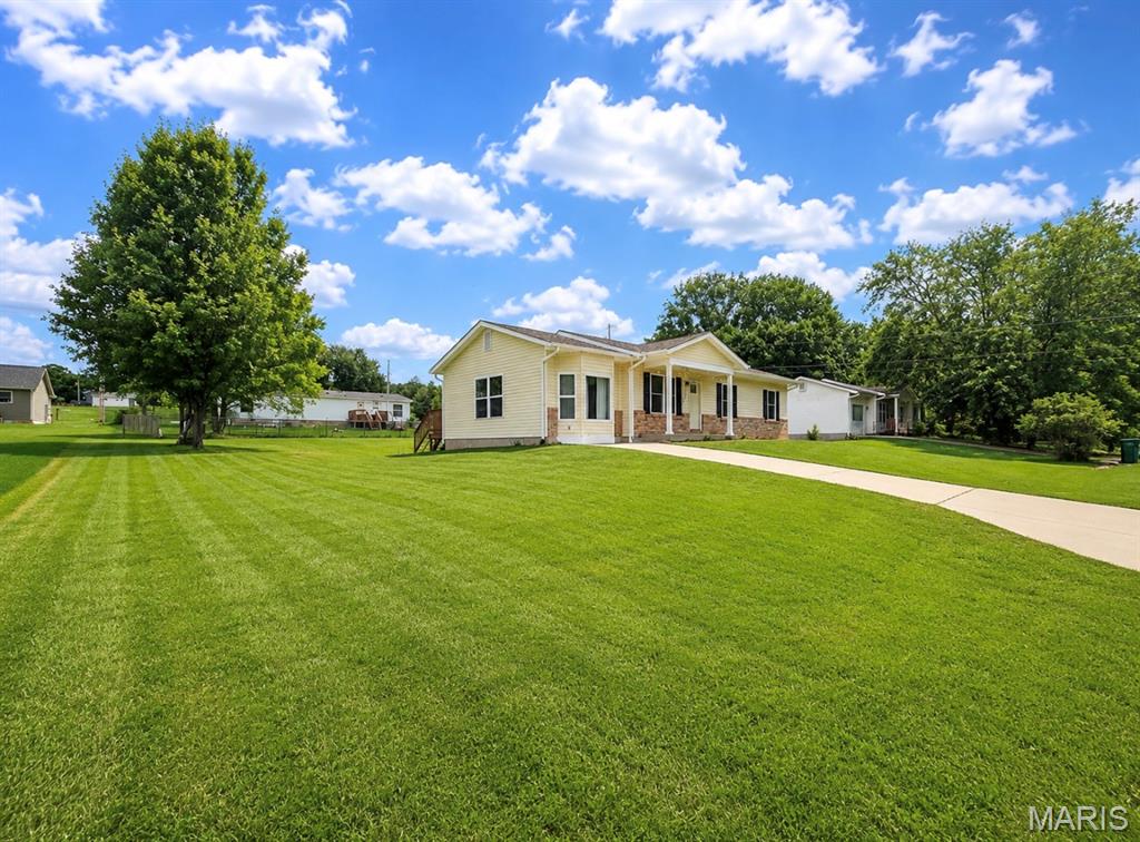 3rd image of 10481 Simmental Ln, Potosi, MO 63664 | MLS# MIS26045334