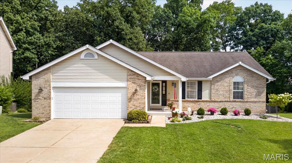 1st image of 1546 Athens Dr, St Peters, MO 63376 | MLS# MIS26045360