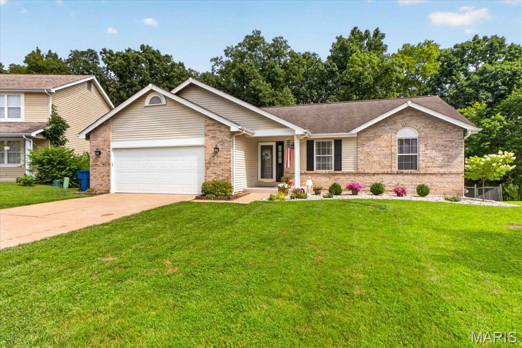 2nd image of 1546 Athens Dr, St Peters, MO 63376 | MLS# MIS26045360