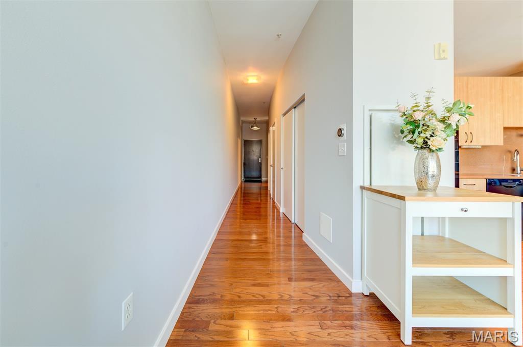 3rd image of 9 N Euclid Ave #609, Saint Louis, MO 63108 | MLS# MIS26045392