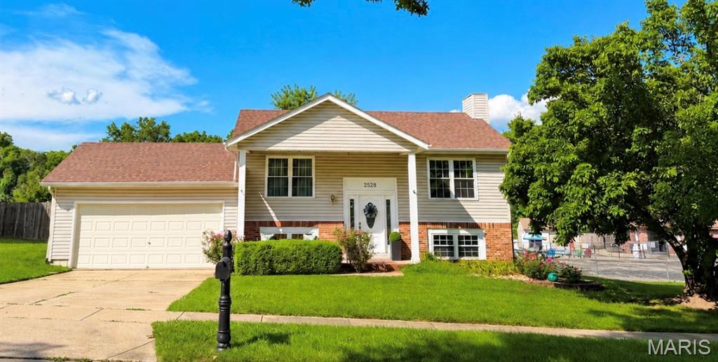 2nd image of 2528 Stillwater Dr, O'fallon, MO 63368 | MLS# MIS26045432