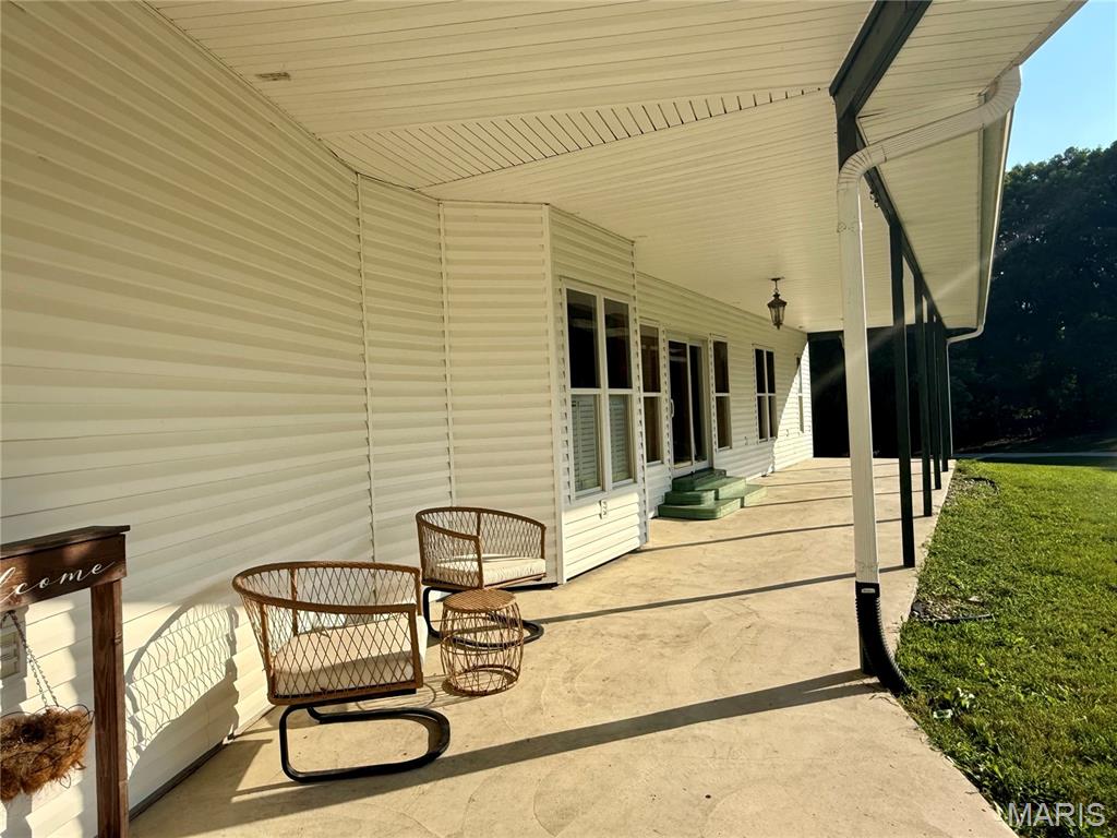Homes for sale in Jonesburg, MO | 28875 Collins Ln, Jonesburg, MO 63351 | MLS# MIS26045448