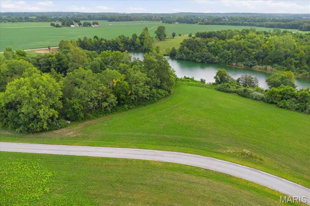 Homes for sale in Carlyle, IL | 11150 Slate Dr, Carlyle, IL 62231 | MLS# MIS26045471