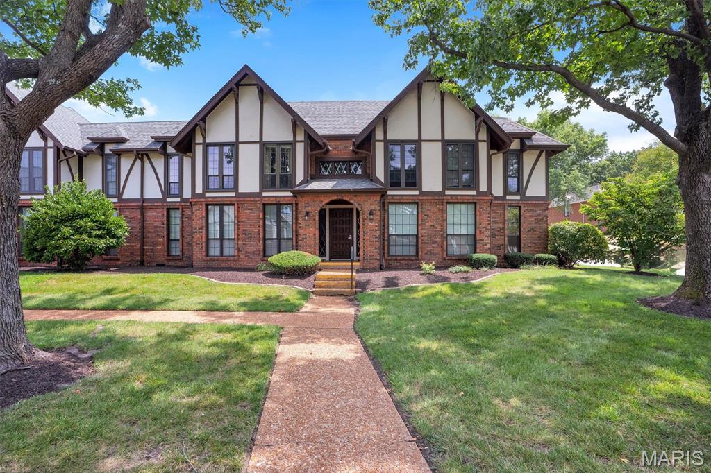 1st image of 917 Claytonbrook Dr #1, Ballwin, MO 63011 | MLS# MIS26045478