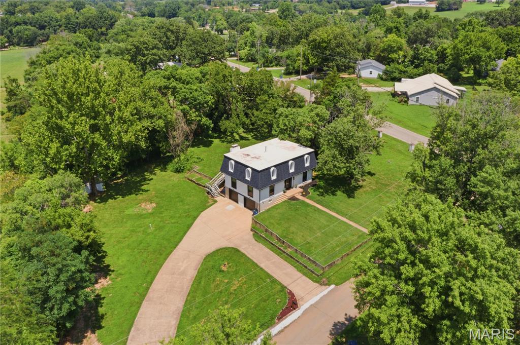 2nd image of 301 Sunset Ln, Potosi, MO 63664 | MLS# MIS26045511