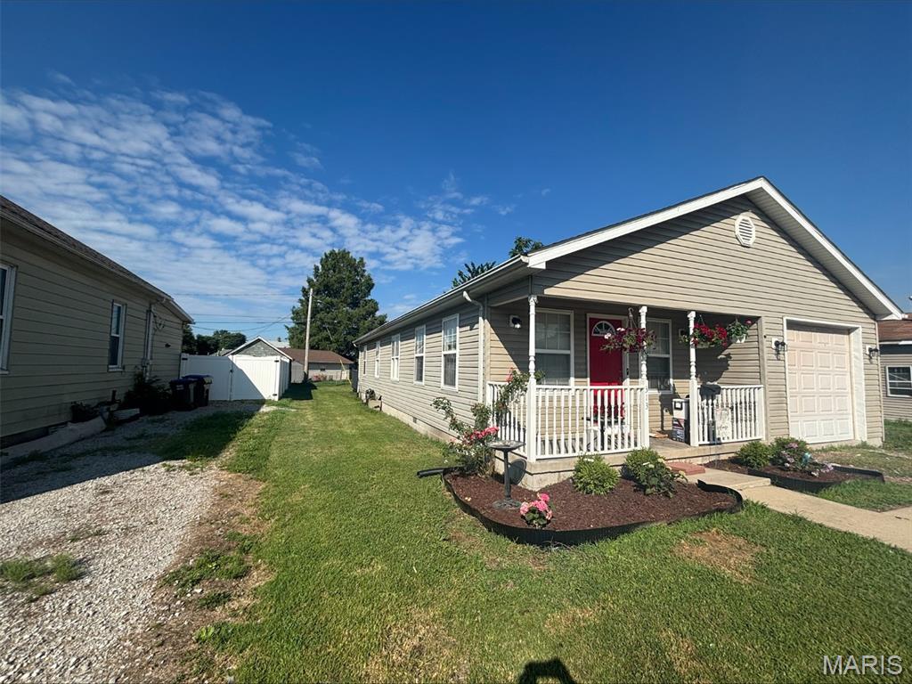 2nd image of 313 State St, Dupo, IL 62239 | MLS# MIS26045519