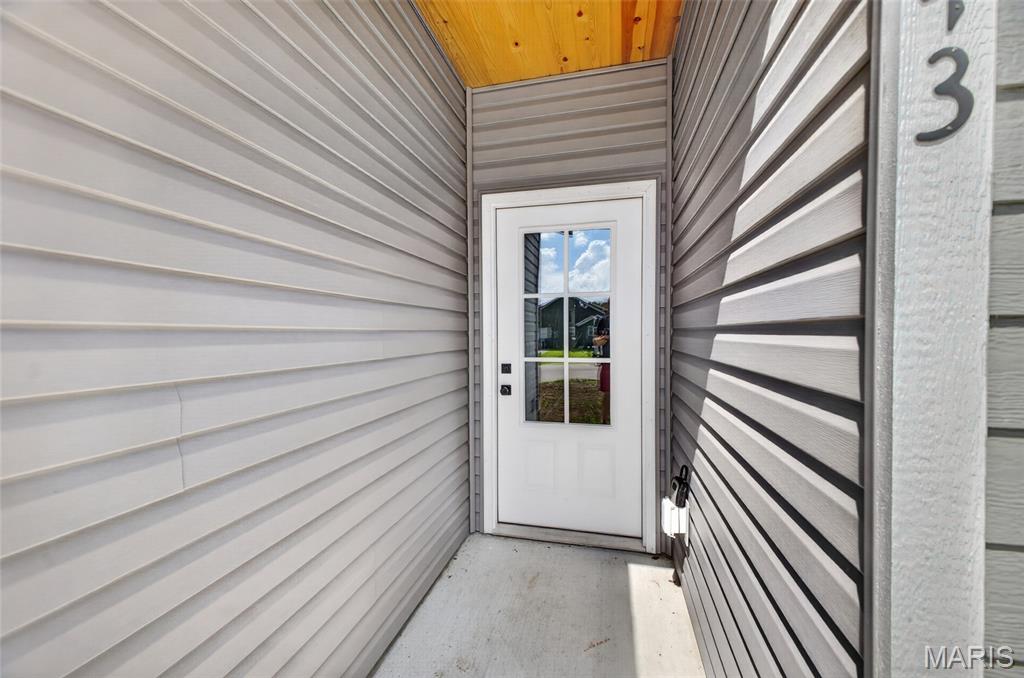 4th image of 2043 Kay Ave, Lebanon, MO 65536 | MLS# MIS26045542