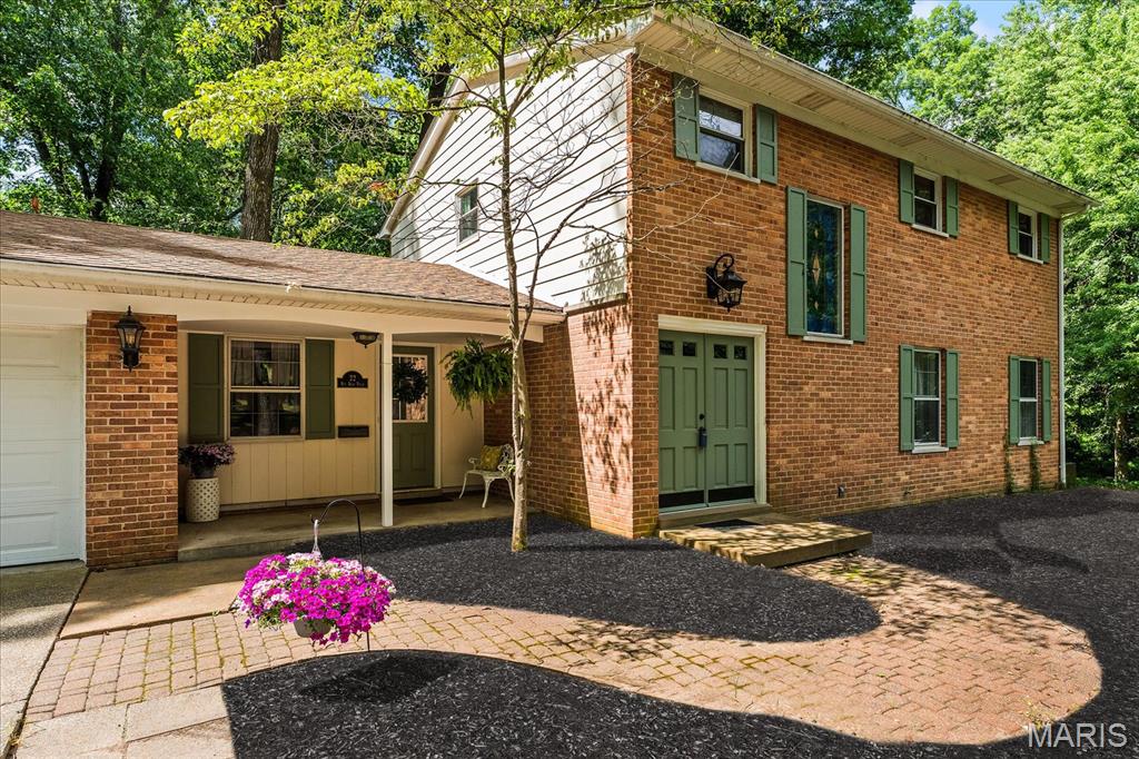 image of 22 Rue Deau Ville Dr, Belleville, IL 62226 | MLS# MIS26045544