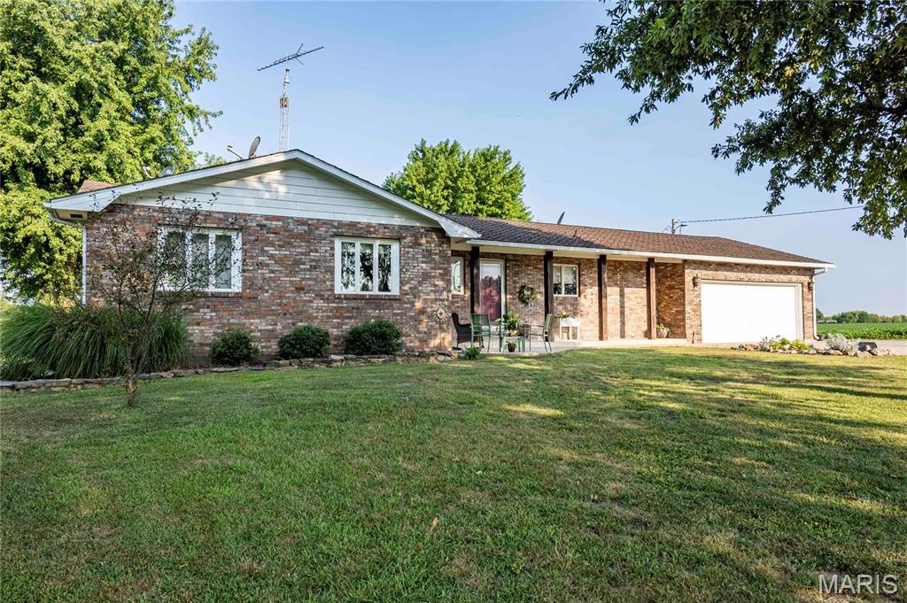 Homes for sale in Vandalia, MO | 3851 Audrain Road 581, Vandalia, MO 63382 | MLS# MIS26045578