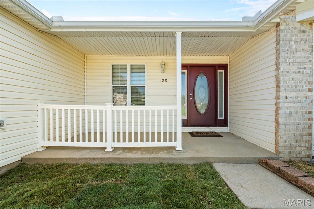 Homes for sale in Valmeyer, IL | 100 Willow Rdg, Valmeyer, IL 62295 | MLS# MIS26045668