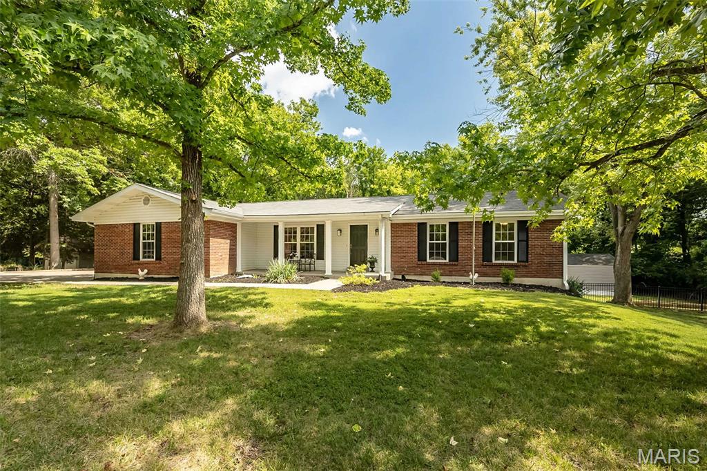 3rd image of 5927 Lafayette Dr, Weldon Spring, MO 63304 | MLS# MIS26045682