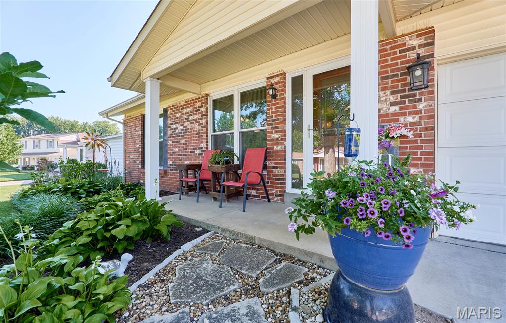 2nd image of 42 Heather Valley Cir, St Peters, MO 63376 | MLS# MIS26045697
