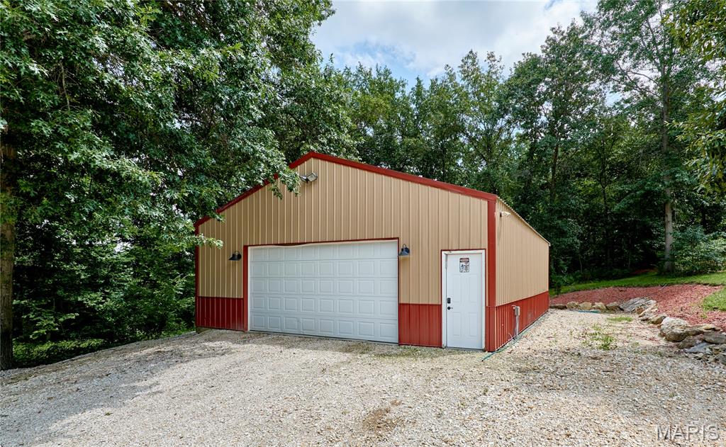 4th image of 107 N Chantilly Rd, Winfield, MO 63389 | MLS# MIS26045725