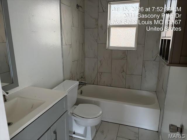 8th image of 2012 Gascony Parc Dr #2012, Lake Saint Louis, MO 63367 | MLS# MIS26045747