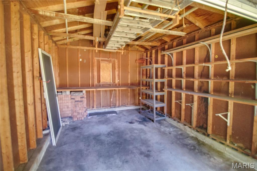 Homes for sale in Jerseyville, IL | 23611 Jenny Ln, Jerseyville, IL 62052 | MLS# MIS26045767