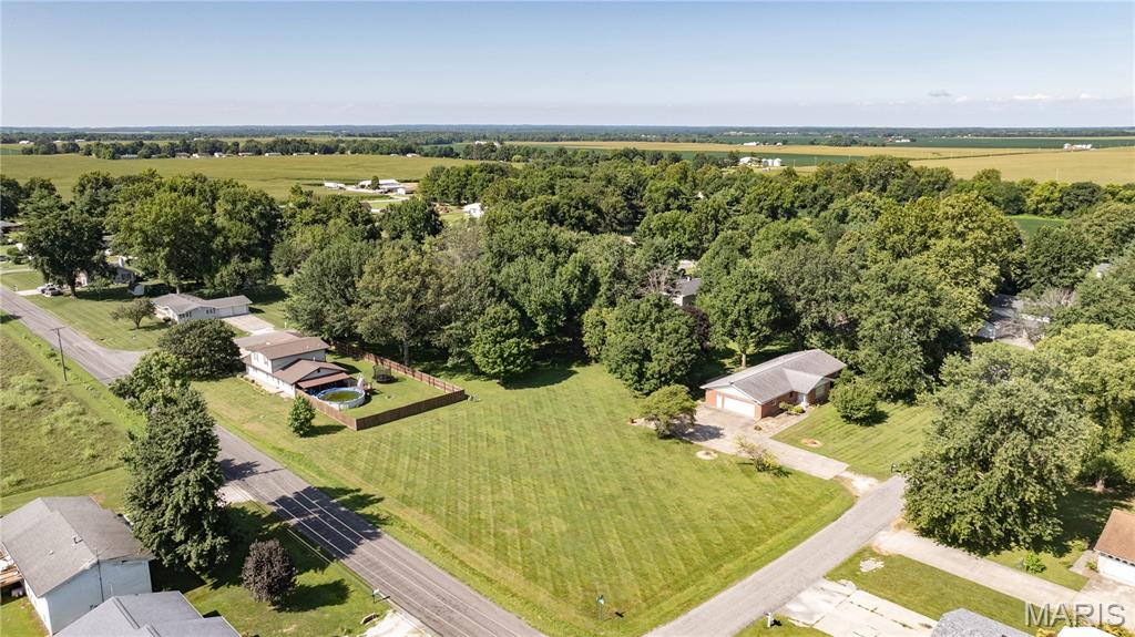 Homes for sale in Jerseyville, IL | 23611 Jenny Ln, Jerseyville, IL 62052 | MLS# MIS26045767