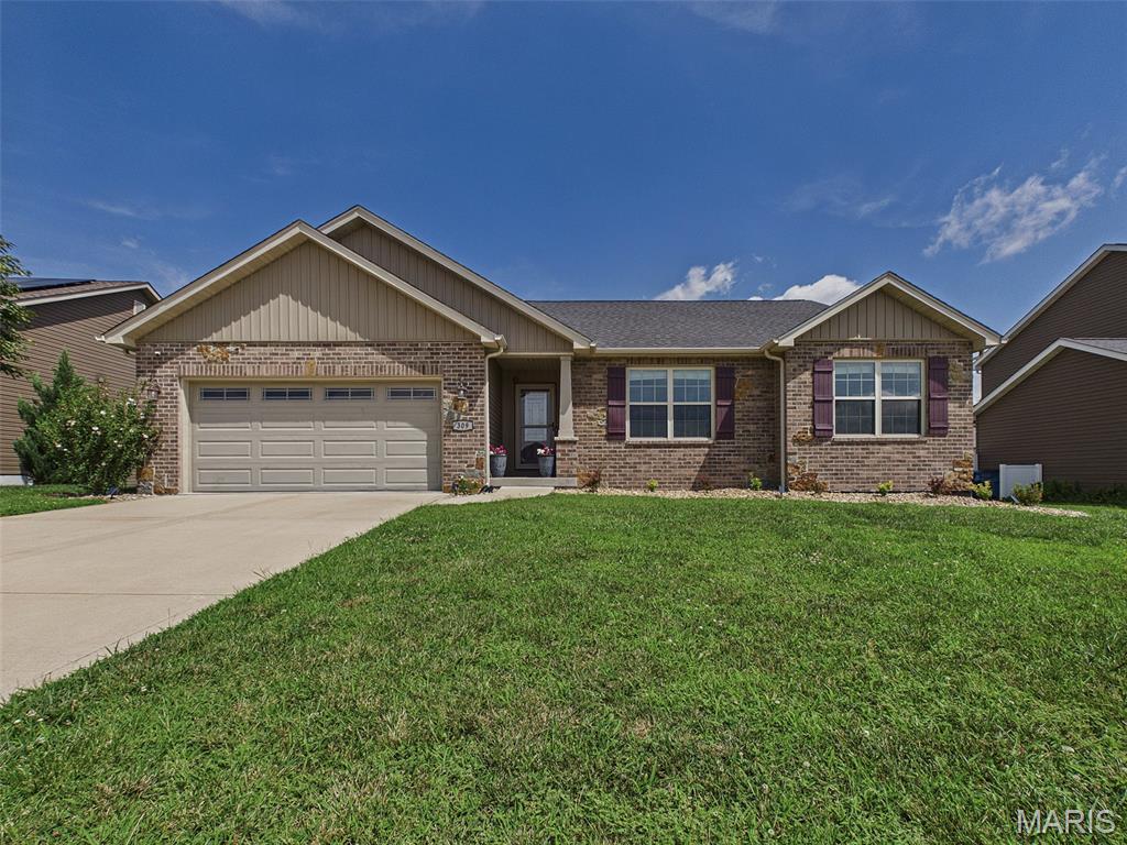 Homes for sale in Shiloh, IL | 309 Maldon Wy, Shiloh, IL 62221 | MLS# MIS26045771