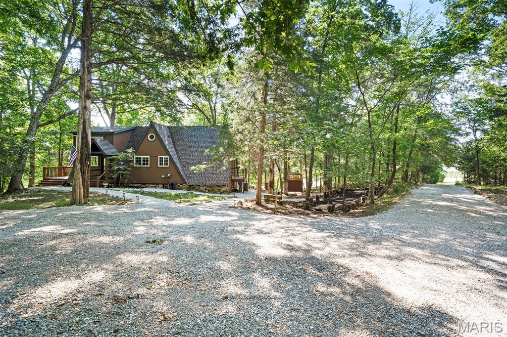 3rd image of 411 Cervina Beach Dr, Wright City, MO 63390 | MLS# MIS26045903