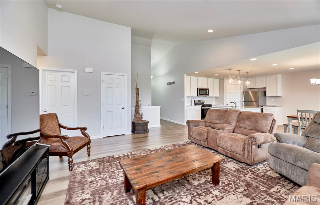 4th image of 631 Grand Teton Dr, Troy, MO 63379 | MLS# MIS26045927