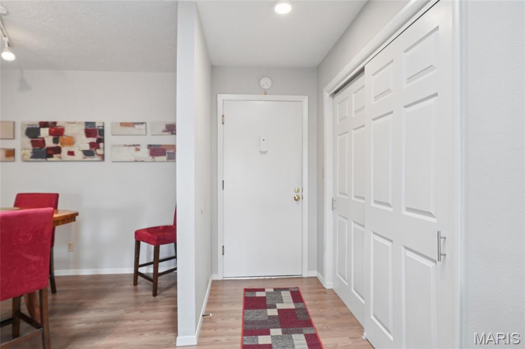 2nd image of 1436 Heritage Lndg, St. Charles, MO 63303