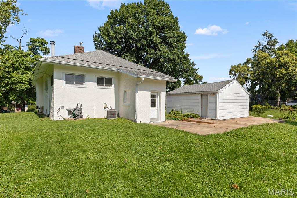 Homes for sale in St John, MO | 2970 Walton Rd, St John, MO 63114 | MLS# MIS26045994