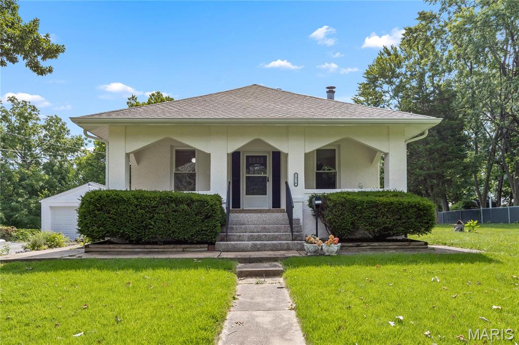 Homes for sale in St John, MO | 2970 Walton Rd, St John, MO 63114 | MLS# MIS26045994