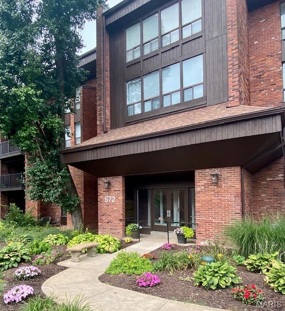 1st image of 572 Coeur De Royale Dr #301, Saint Louis, MO 63141 | MLS# MIS26046004