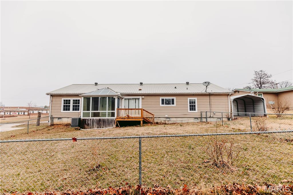 2nd image of 215 E 5th St, Dixon, MO 65459 | MLS# MIS26046034