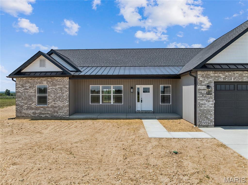 Homes for sale in Old Monroe, MO | 101 Sunrise Lane, Old Monroe, MO 63369 | MLS# MIS26046068